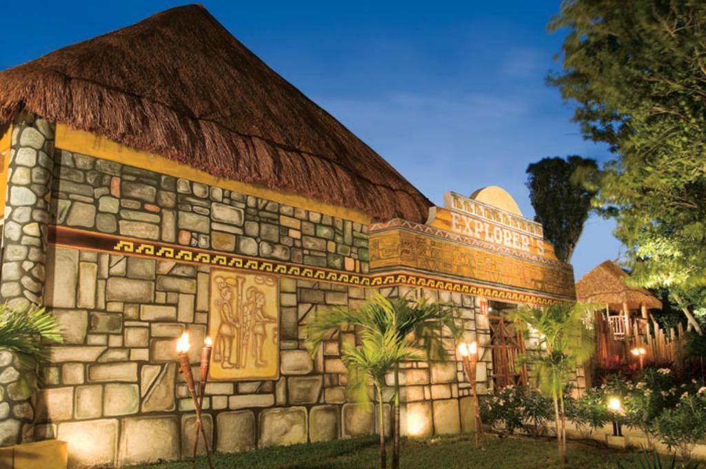 Resort Dreams &