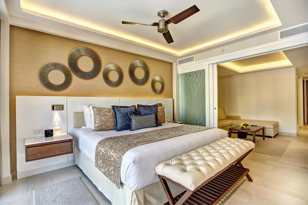Resort Royalton Riviera Cancun, An Autograph Collection & Casino (adults Only) 5*