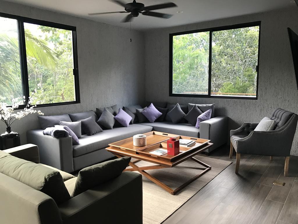 Aparthotel Arthouse Art Residences