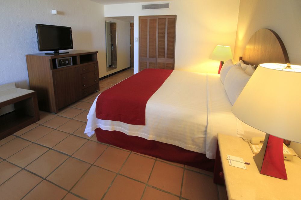 Resort Cabos 4*