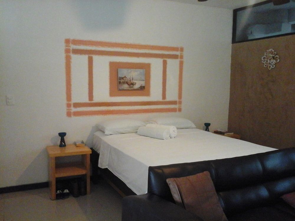 Guest house Buenos Dias 3*