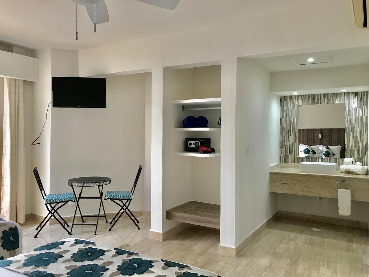 Ocean View Apartment Cancun