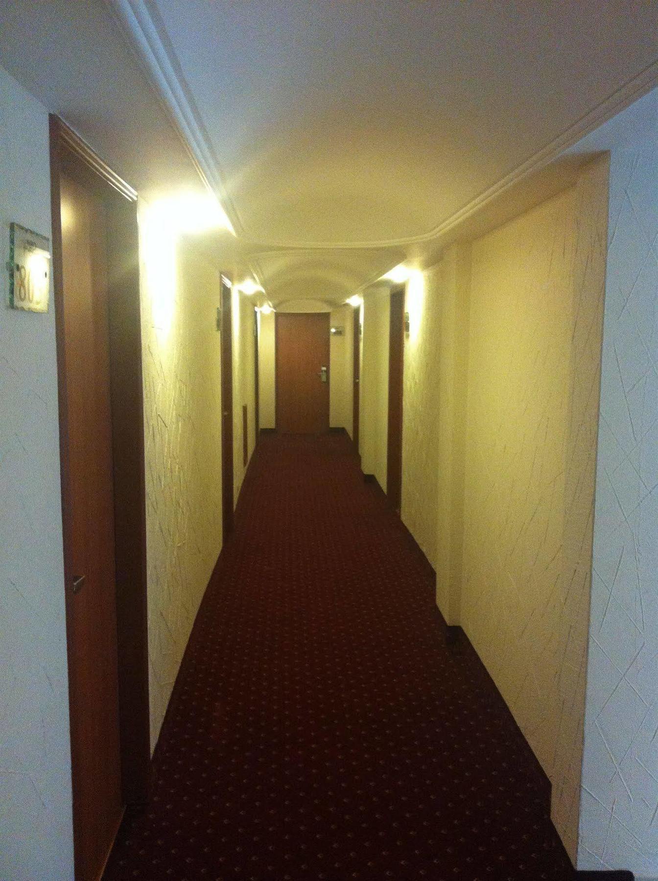 Hotel Premier 3*