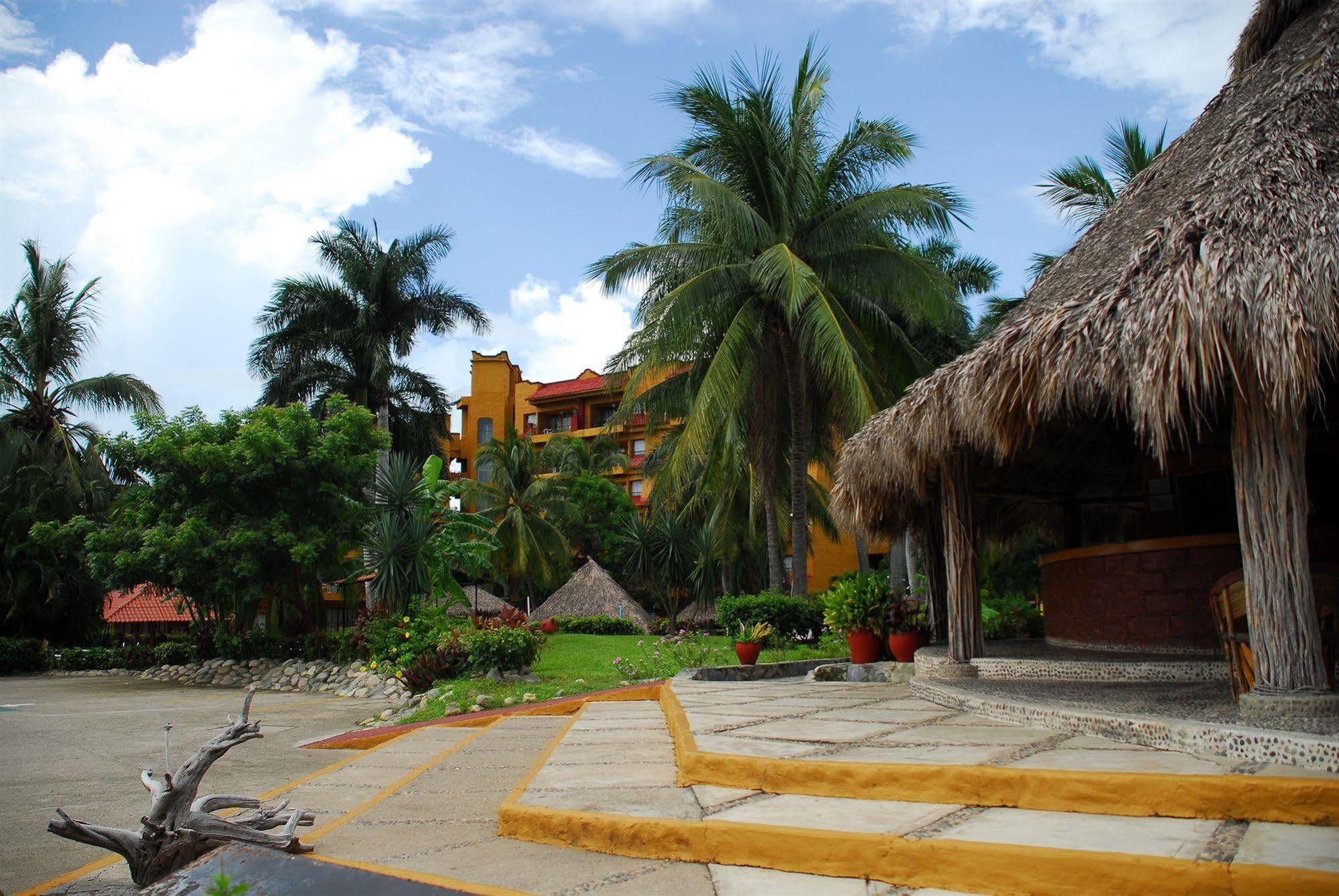 Aparthotel Puerta Del Mar Ixtapa 4*