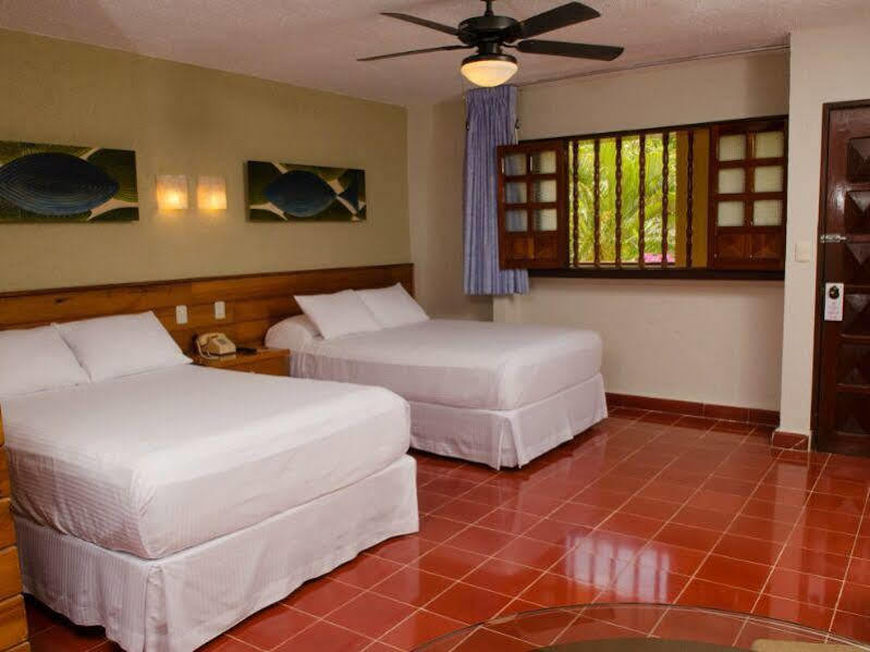Colonial 3*
