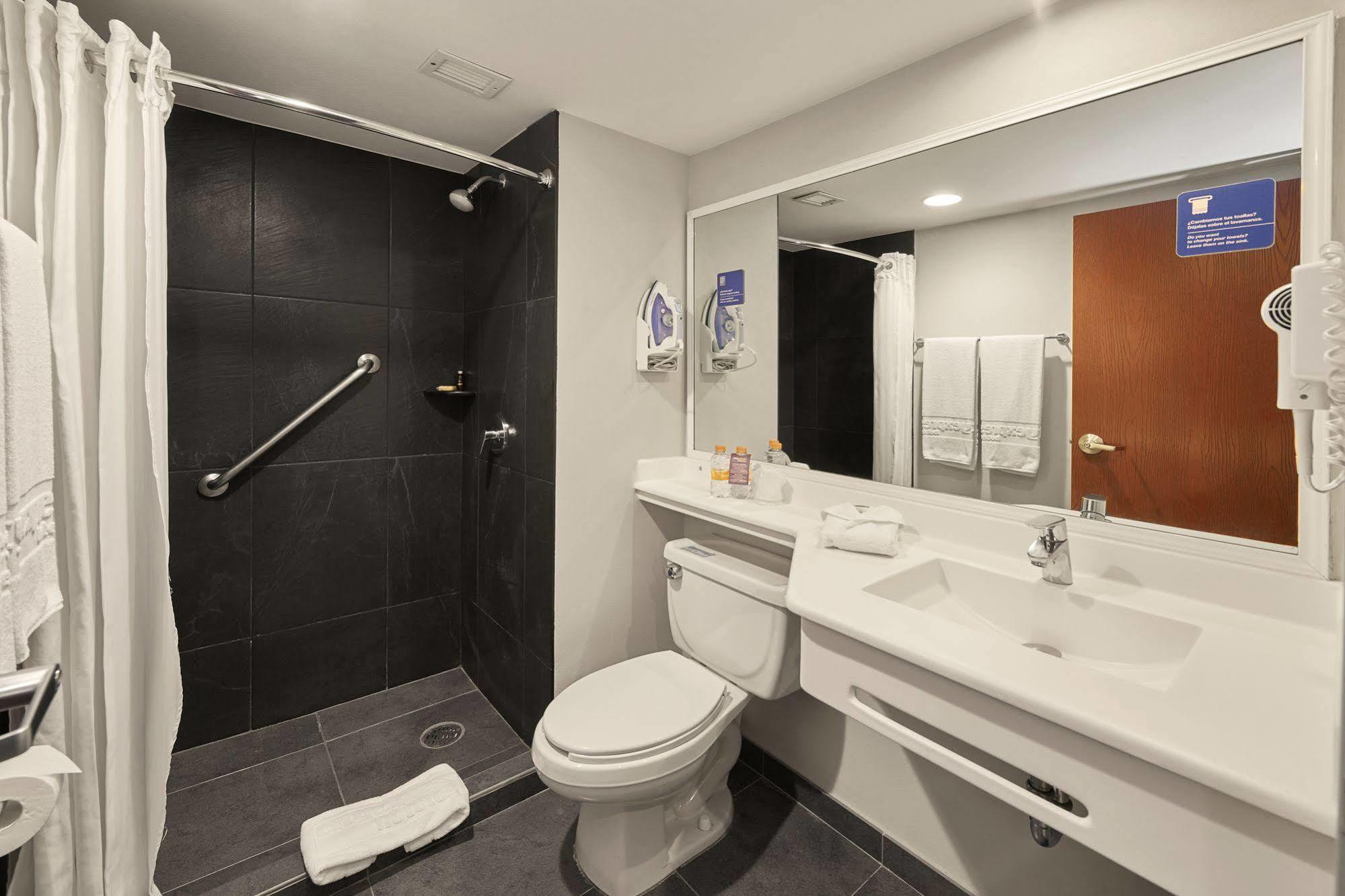Express By Marriott Hotel