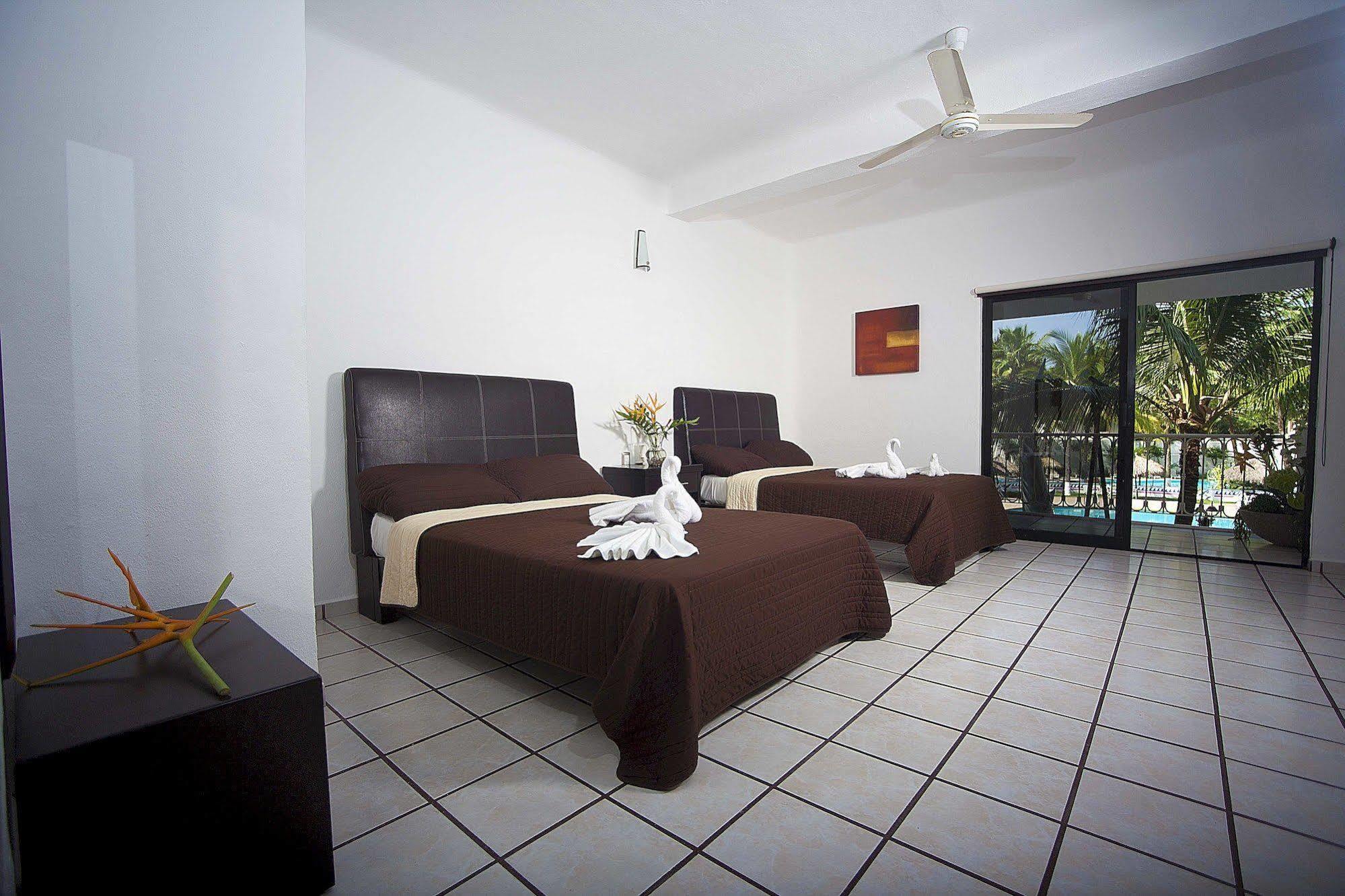 Hotel Splash Inn Nuevo Vallarta & Parque Acuatico 4*
