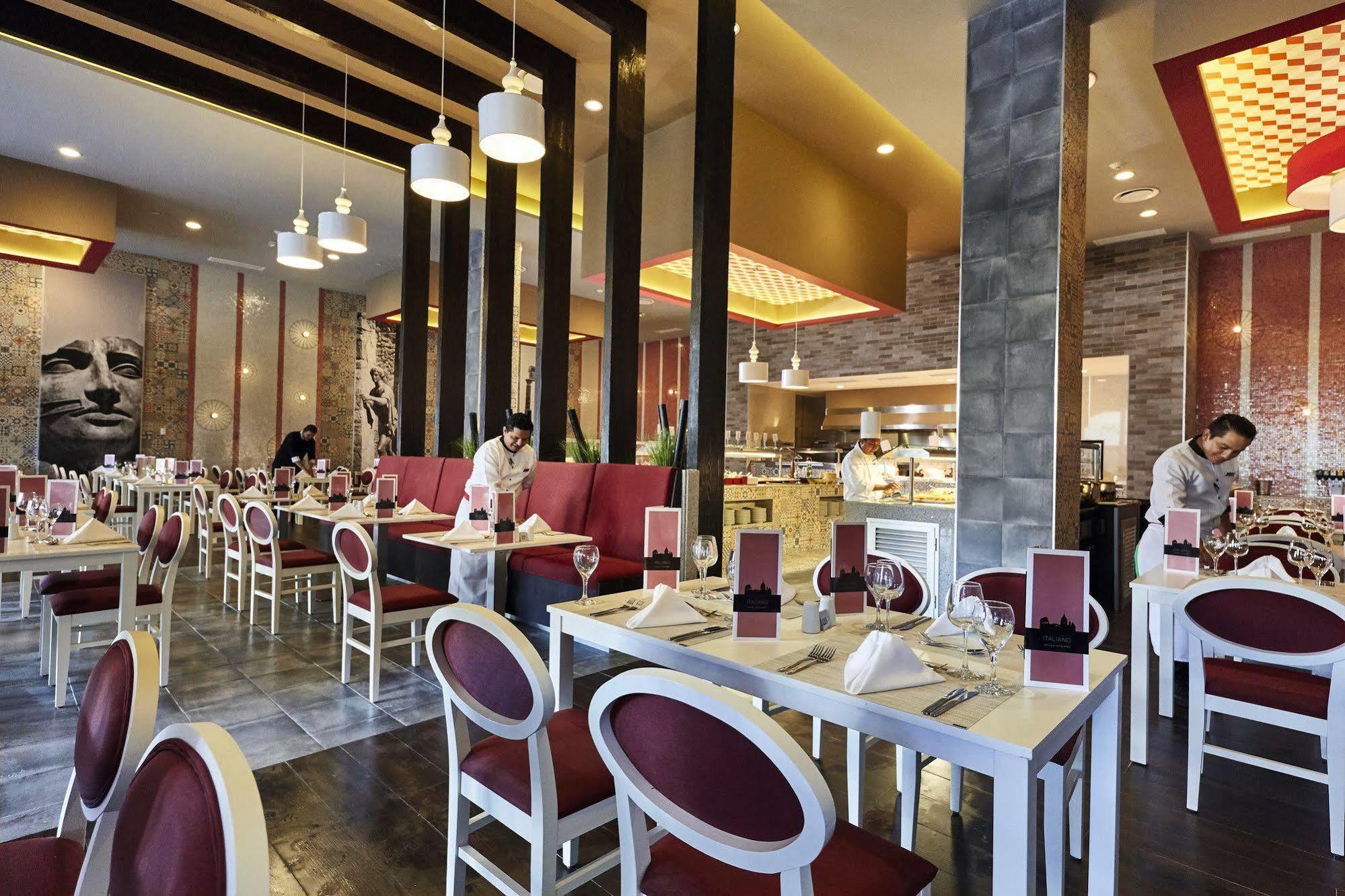 Hotel Riu Dunamar 5*