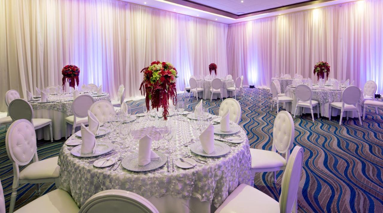 Resort Royalton Riviera Cancun, An Autograph Collection & Casino (adults Only) 5*
