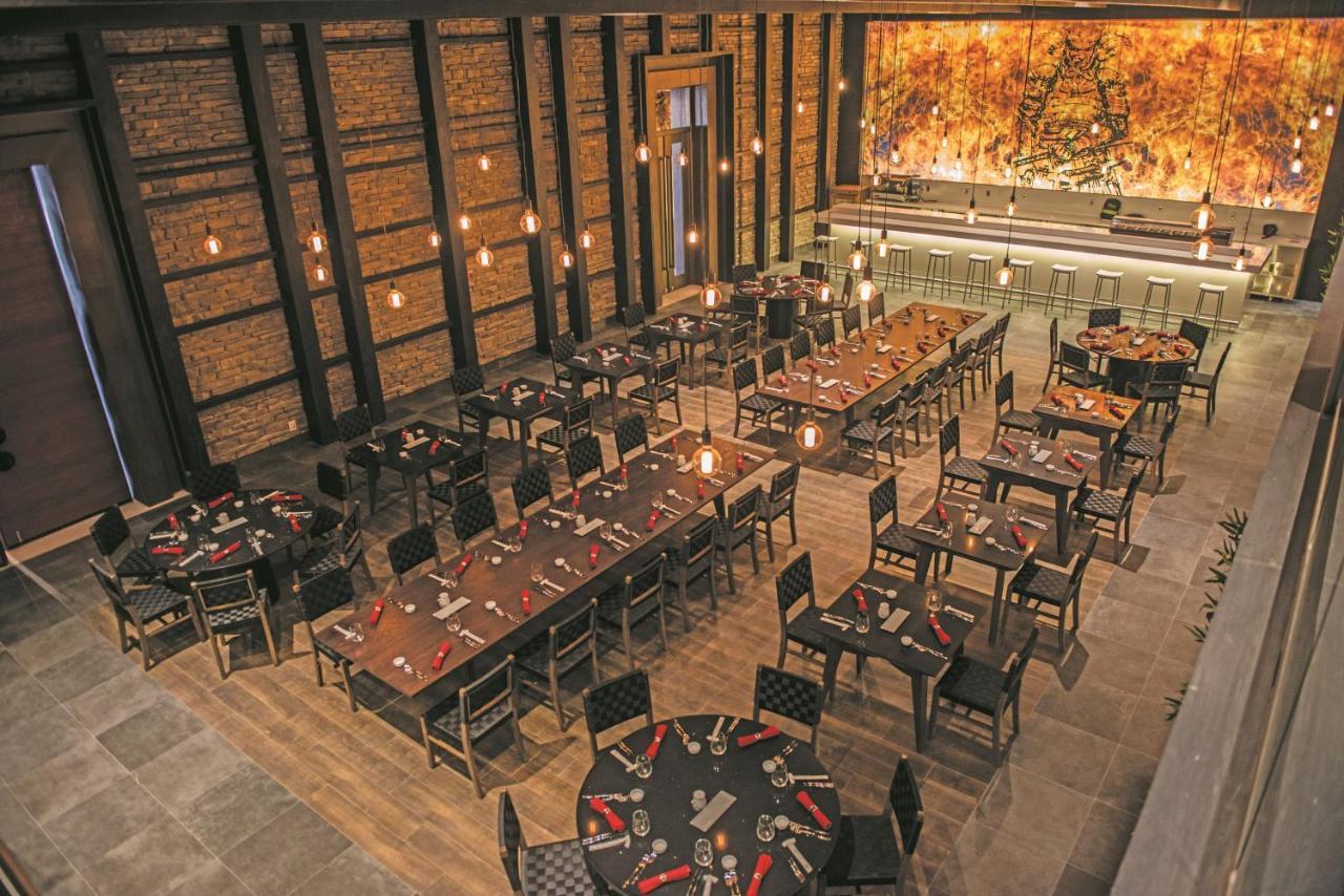 Royalton Riviera Cancun, An Autograph Collection & Casino (adults Only)
