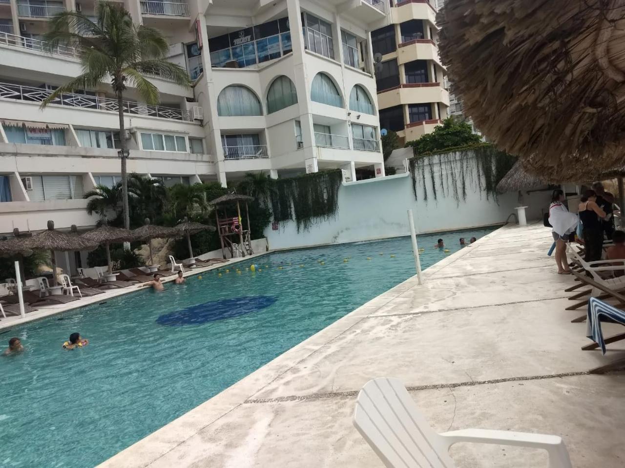 Select Torres Gemelas Apartment *