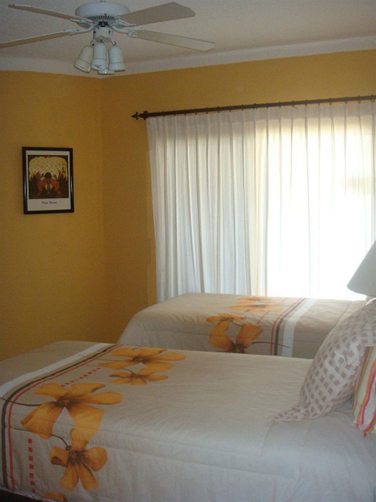 Marina Sol 4*