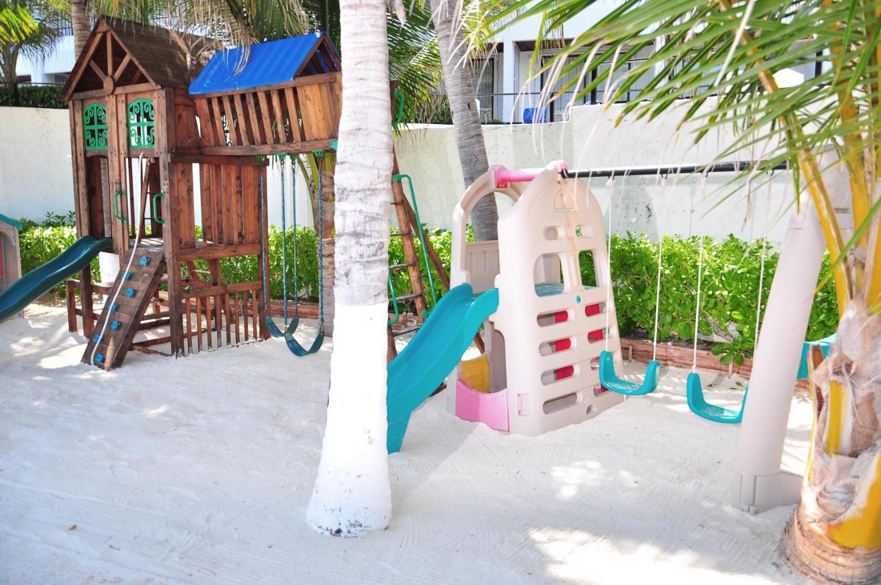 Flamingo Cancun