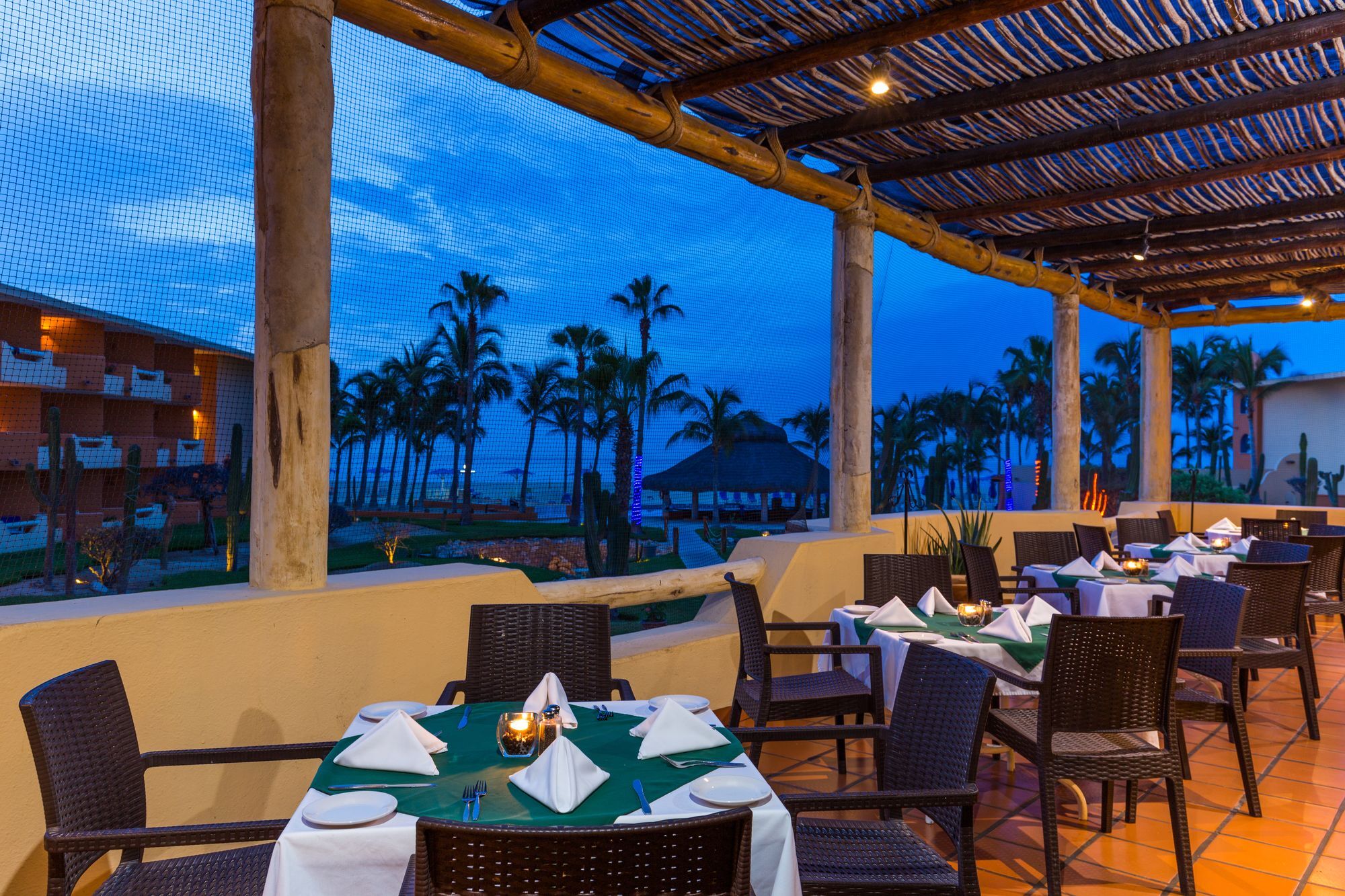 Real Cabos Hotel
