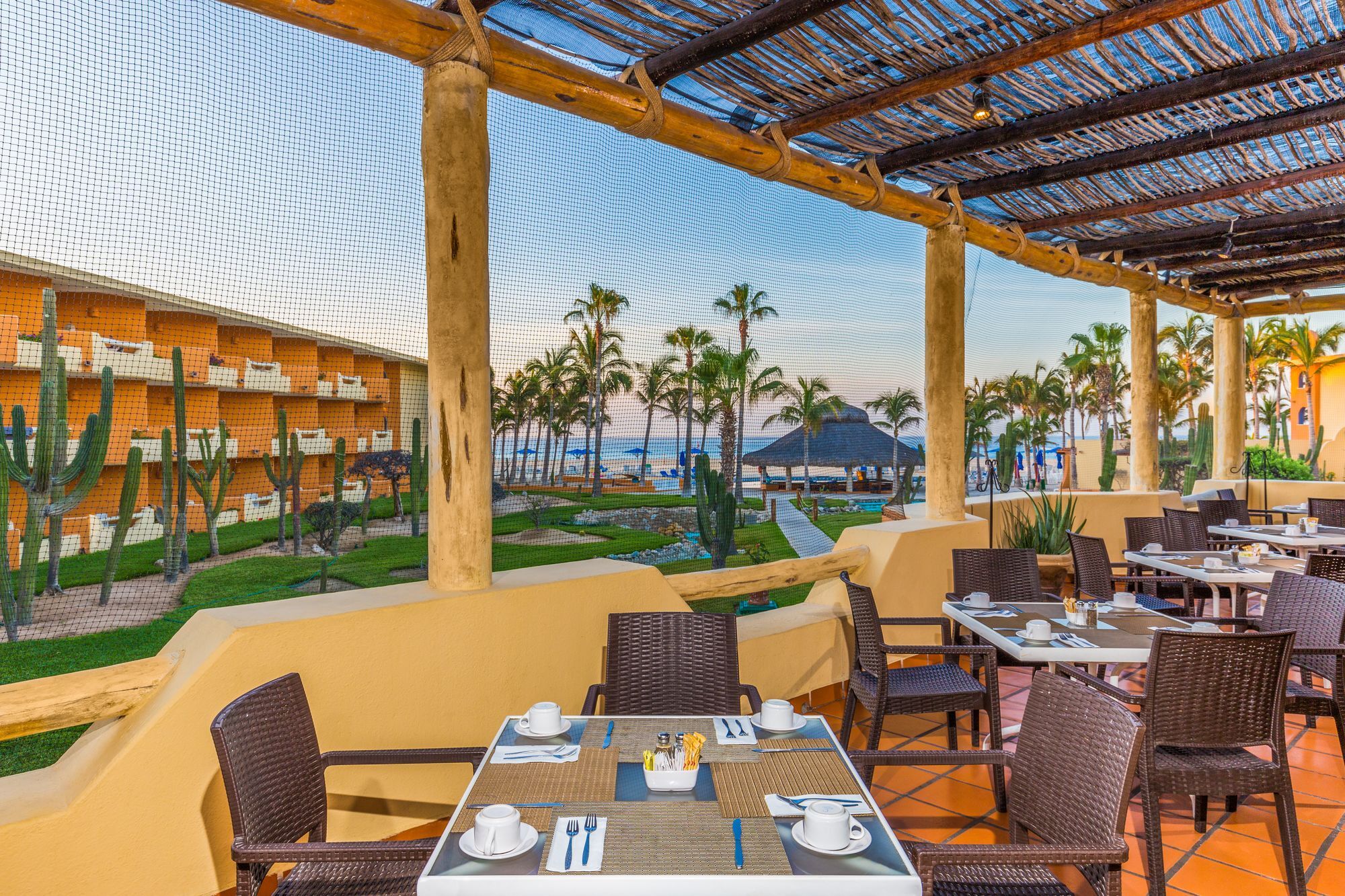 Real Cabos Hotel 4*