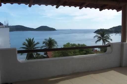 La Madera Aparthotel Zihuatanejo