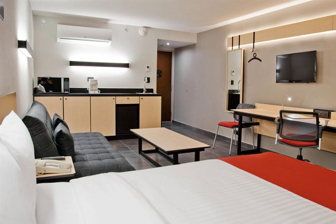Express By Marriott Monterrey Lindavista
