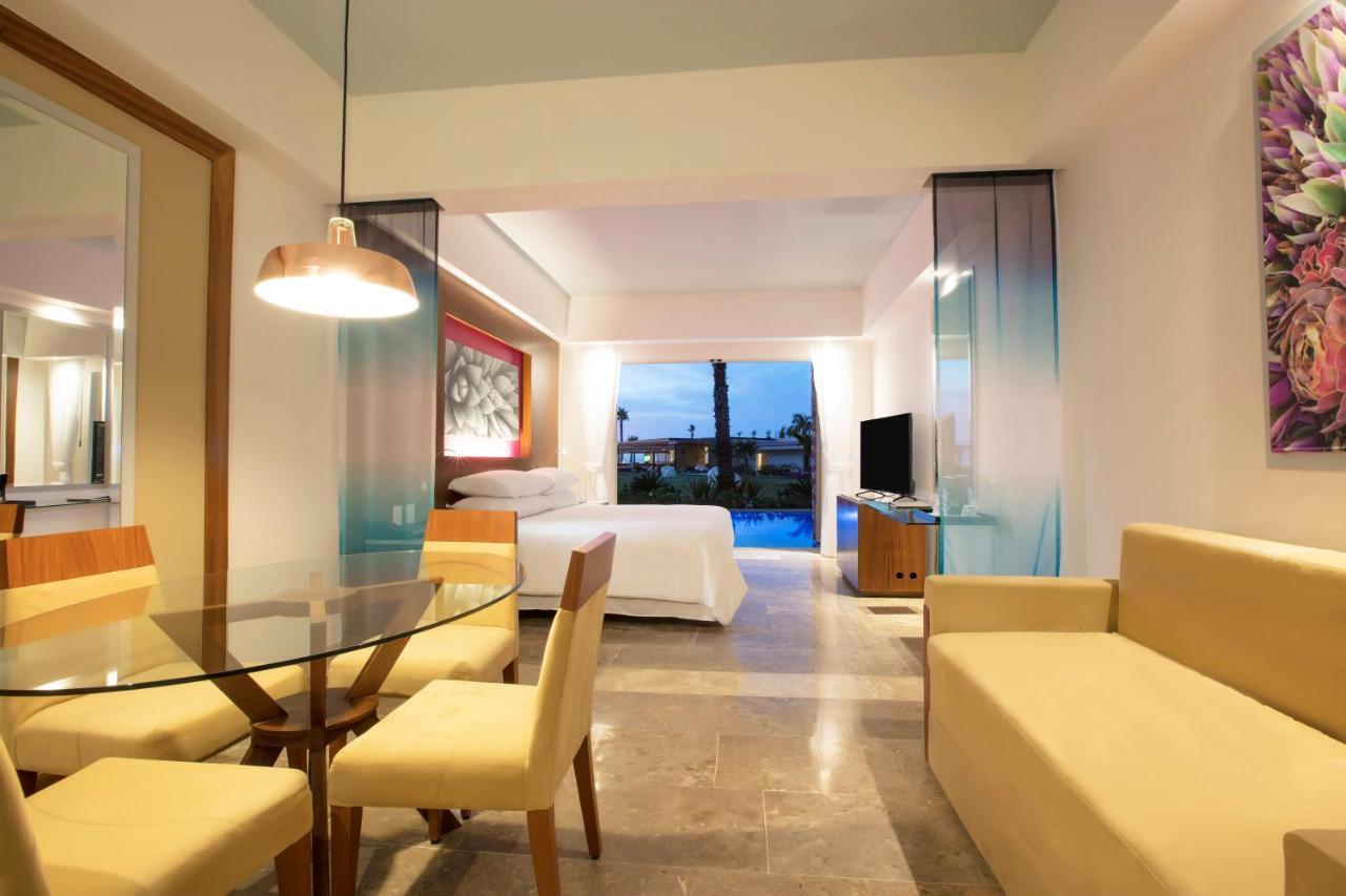 Krystal Grand Cabos Resort 5*