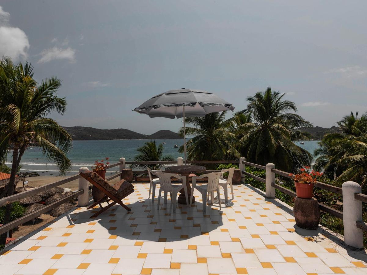 Hotel Bungalows Sotelo Zihuatanejo