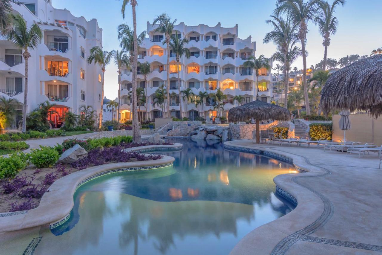 Oceanfront - Pools And Apartment *