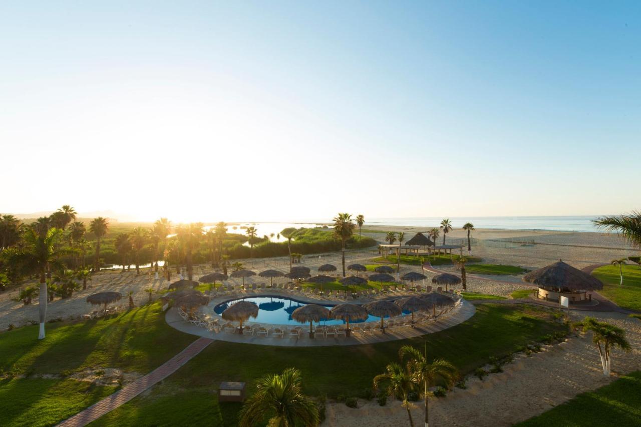 Cabos Resort 4*